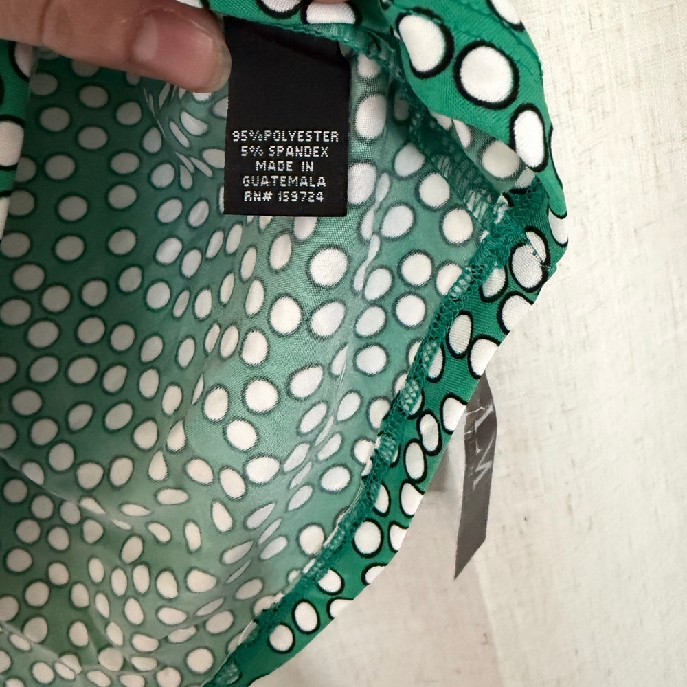 LM Kelly Green Polka Dot Tie-Neck Blouse Silky - Picture 2 of 3